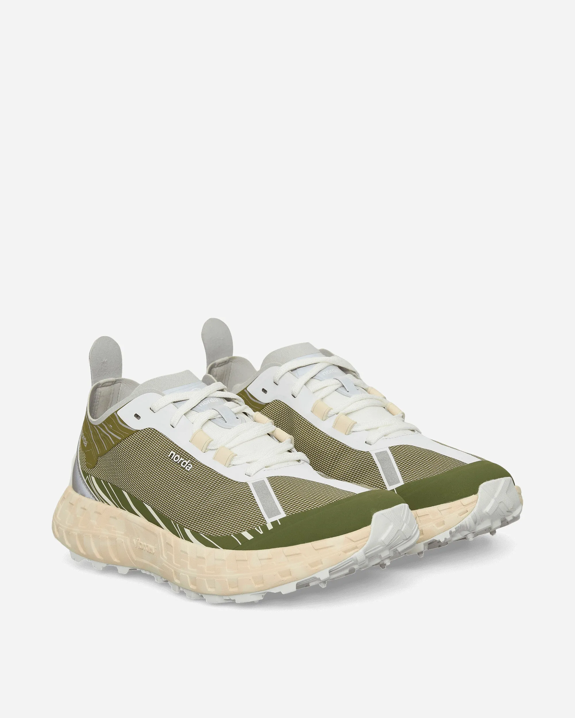 001 Chaussures de Sport Glitch