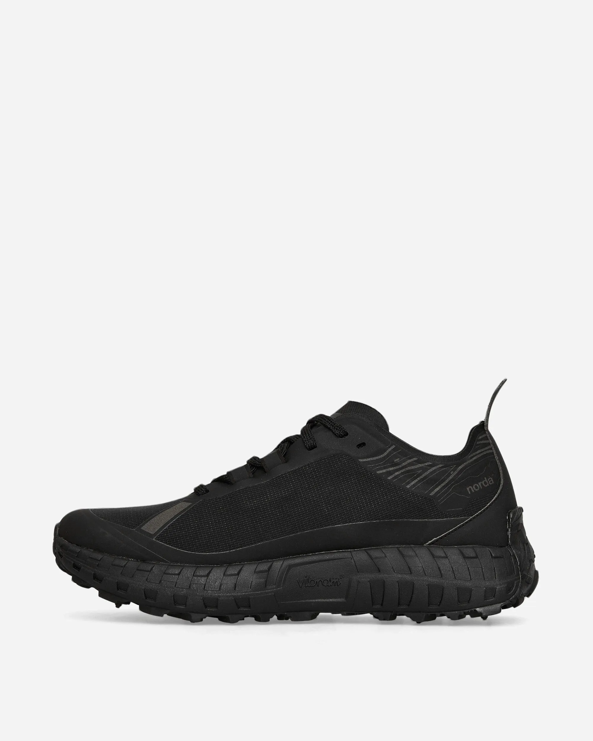 001 Sneakers Noir Furtif