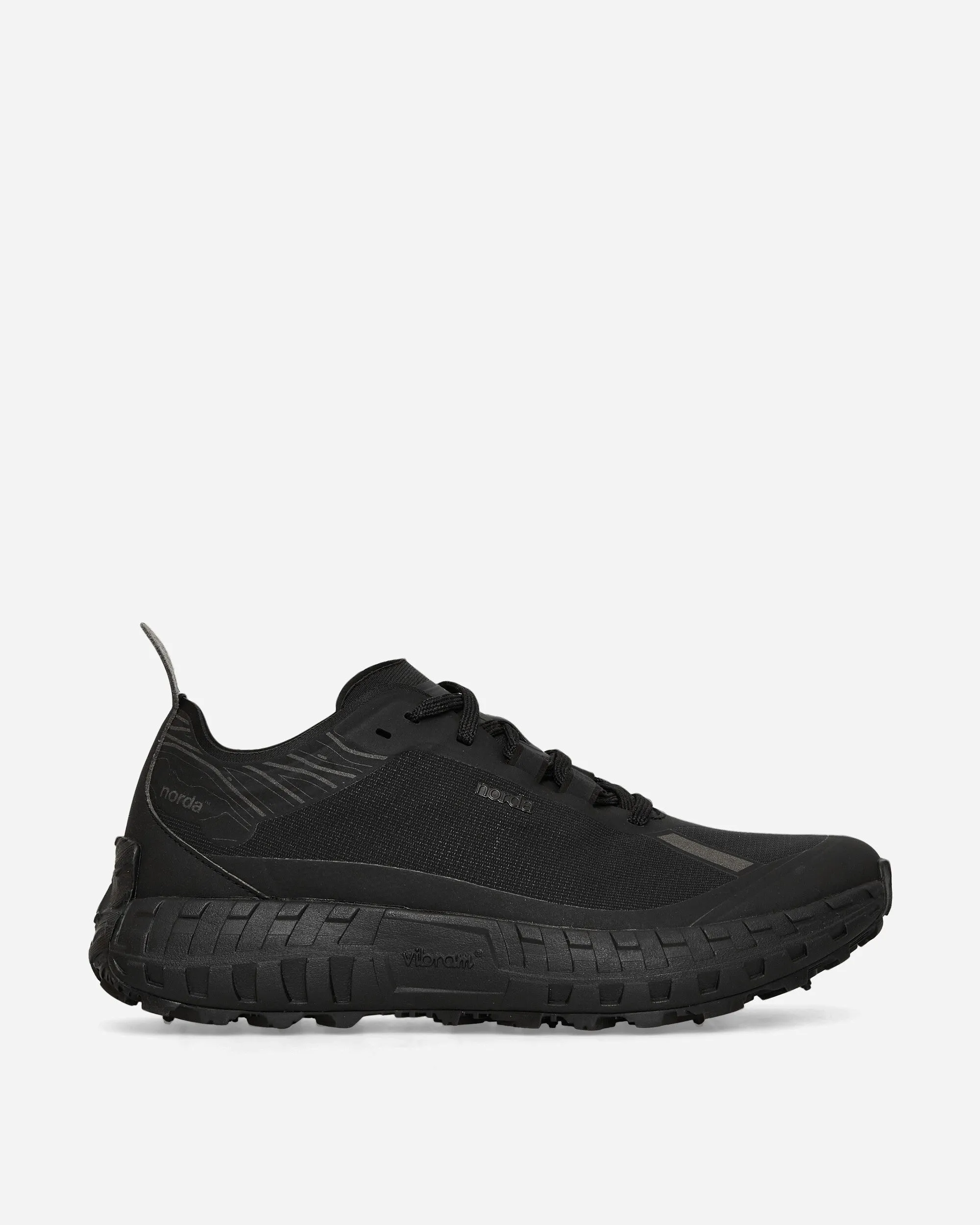 001 Sneakers Noir Furtif