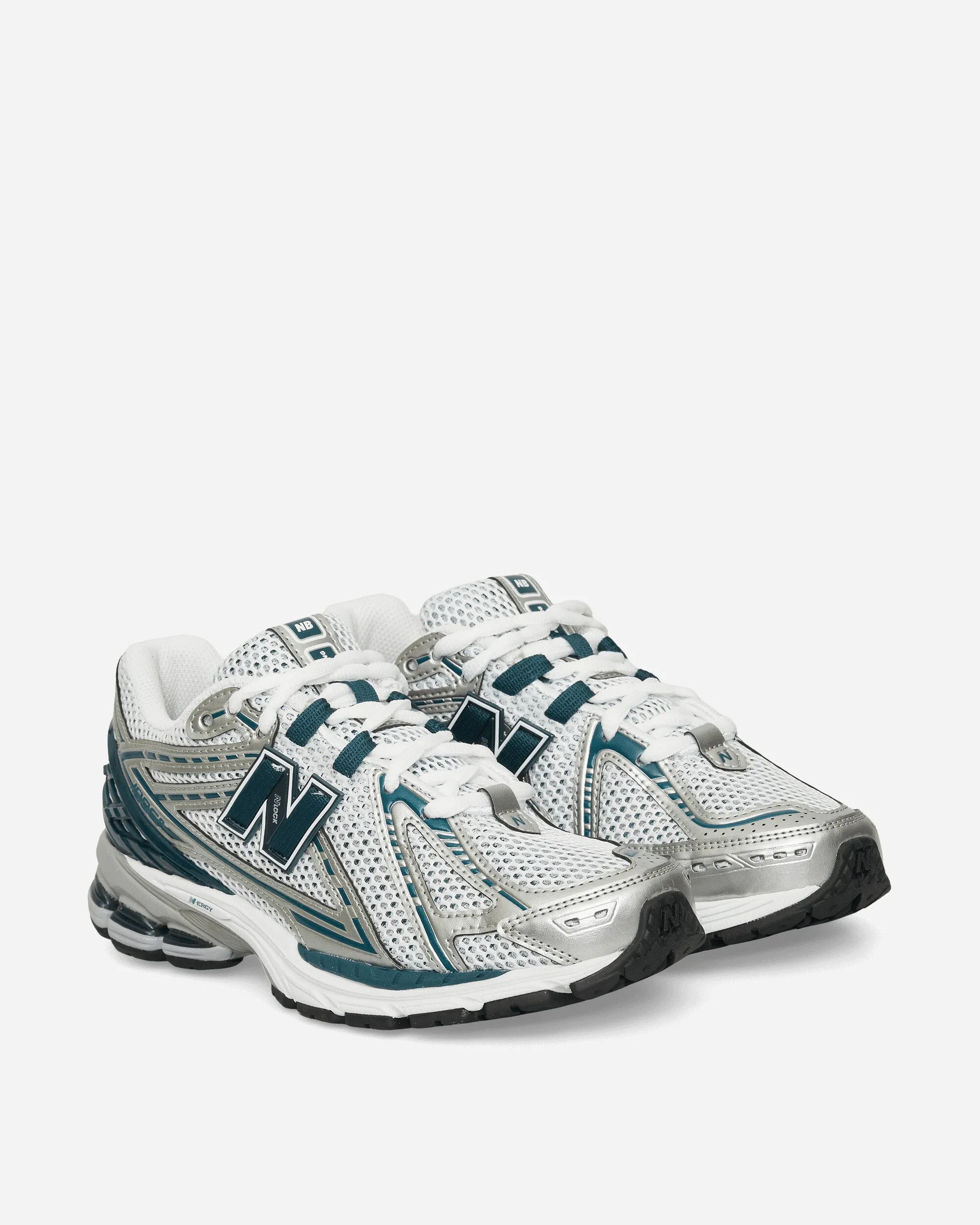 1906R Sneakers Argent Métallisé / Océan Profond / Blanc