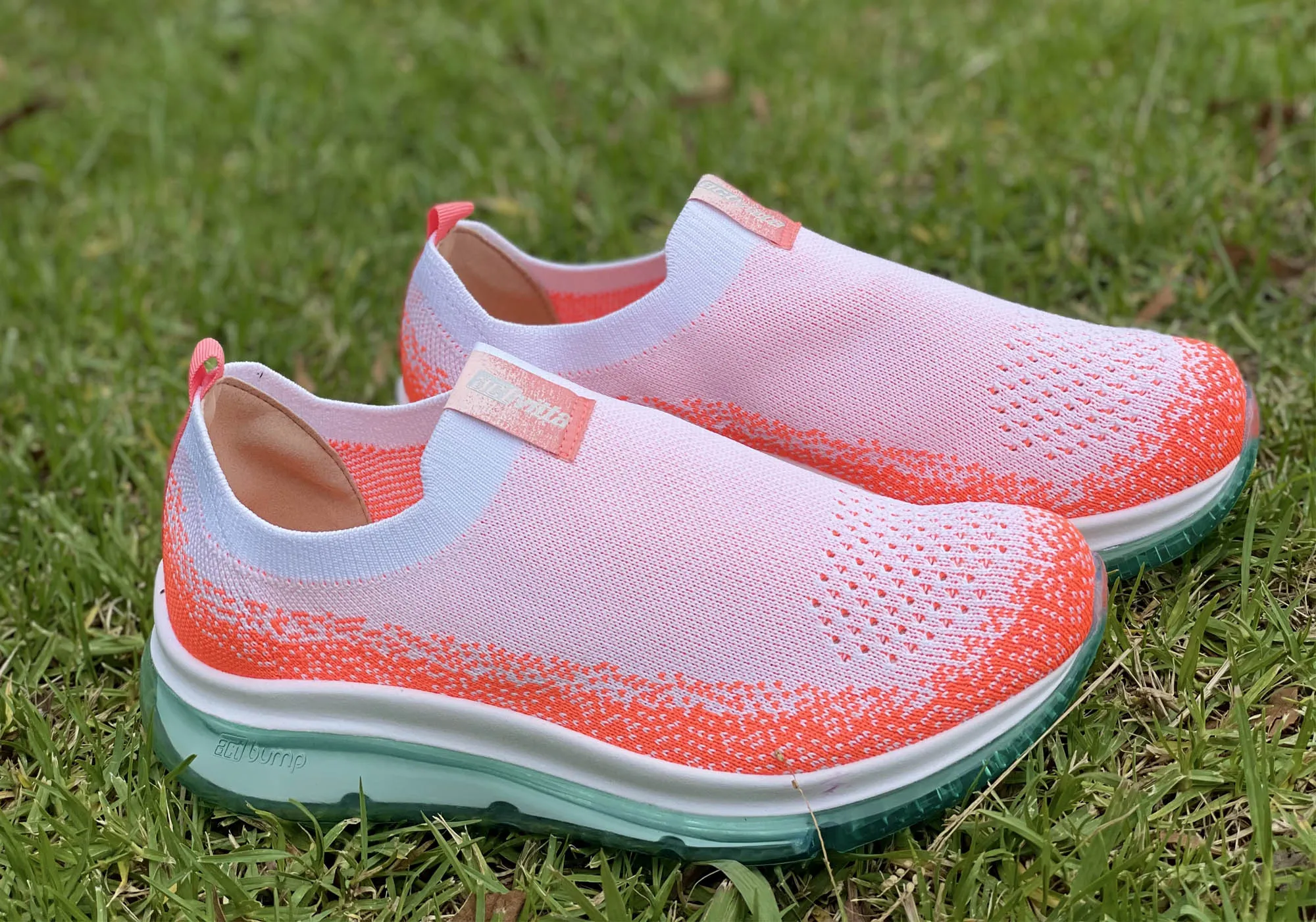 Actvitta Annex Chaussures Actives Confortables pour Femmes avec Coussinet Fabriquées au Brésil Chaussures Actvitta