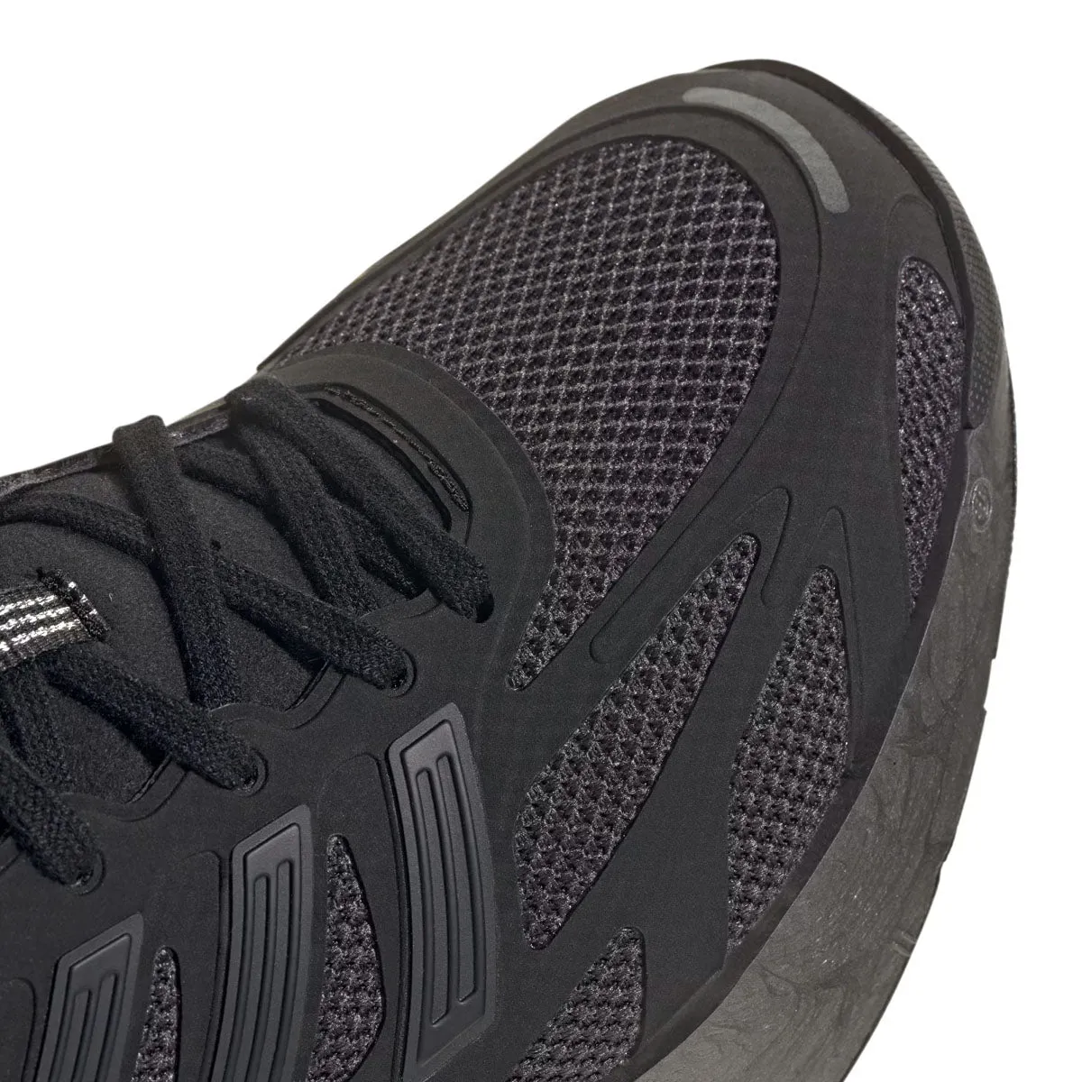 Adizero Aruku 'Noir Carbone Métallisé'