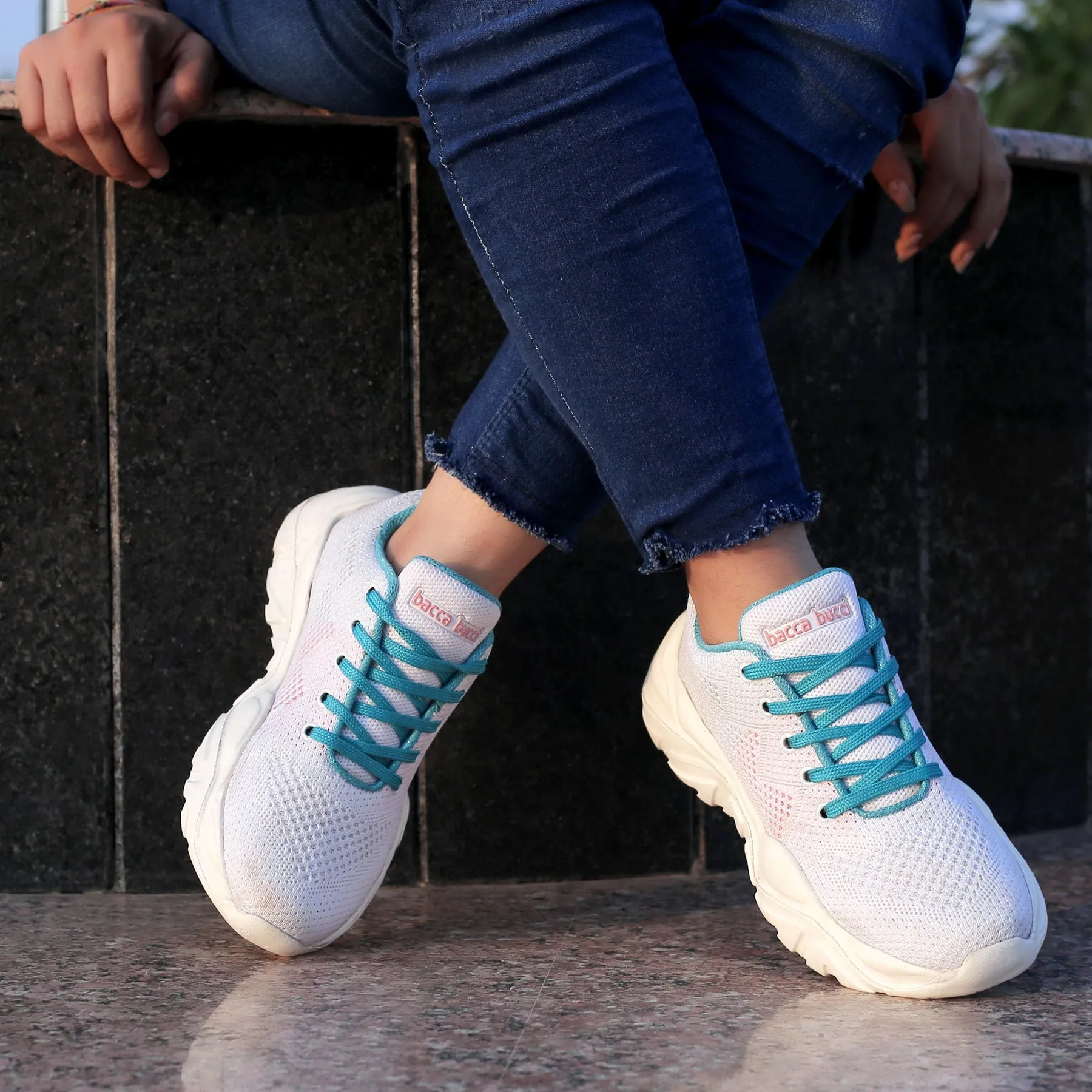 Bacca Bucci COOPER Sneakers plates à lacets avec semelle épaisse pour femmes
