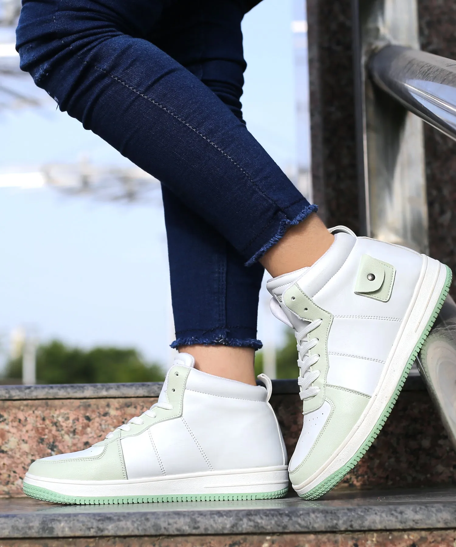 Bacca Bucci STELLAR Sneakers Femme à mi-hauteur Mode