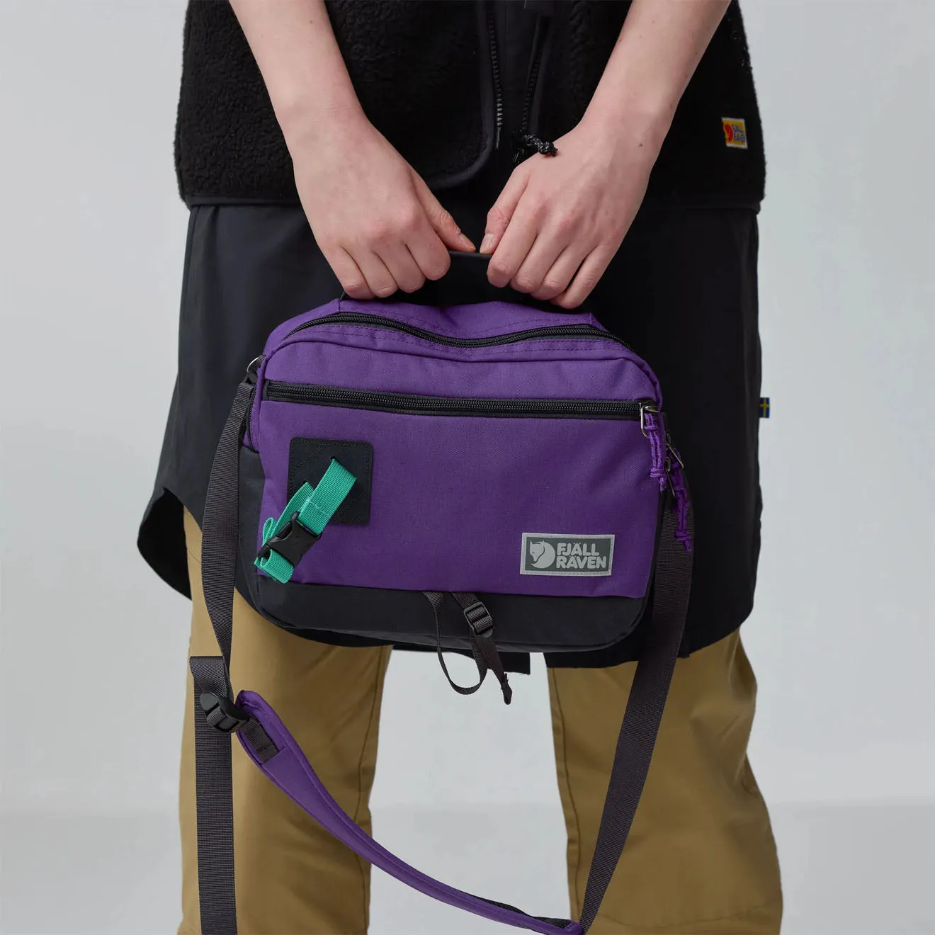 Sacs Fjallraven pour Hommes Sac à Bandoulière Vardag 6 Violet Charbon Noir
