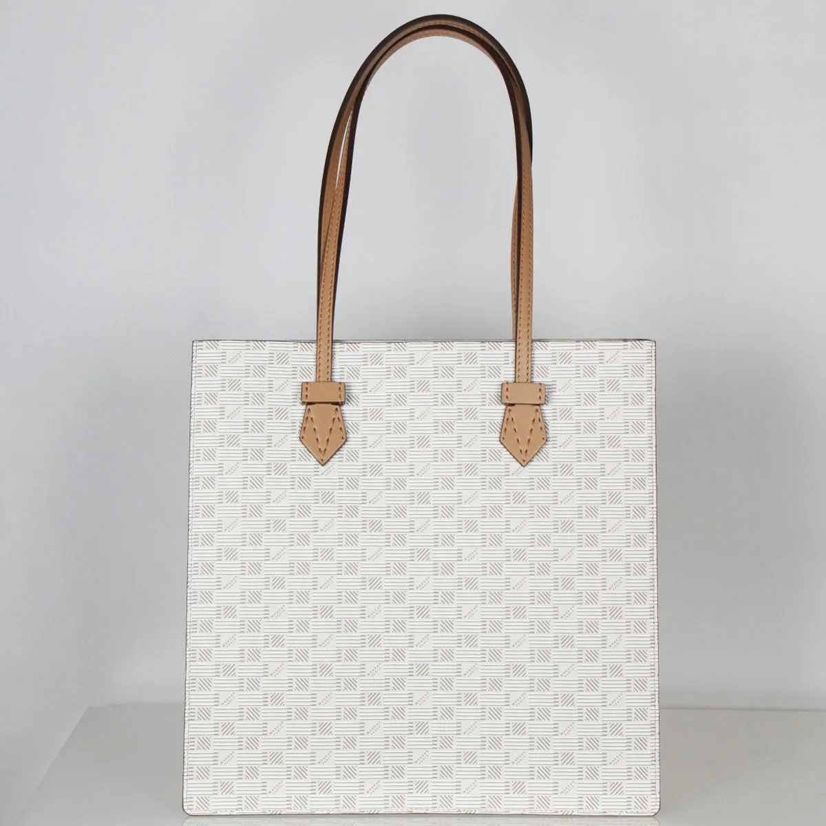Cannes Carre GM, Sacs Milk Moreau