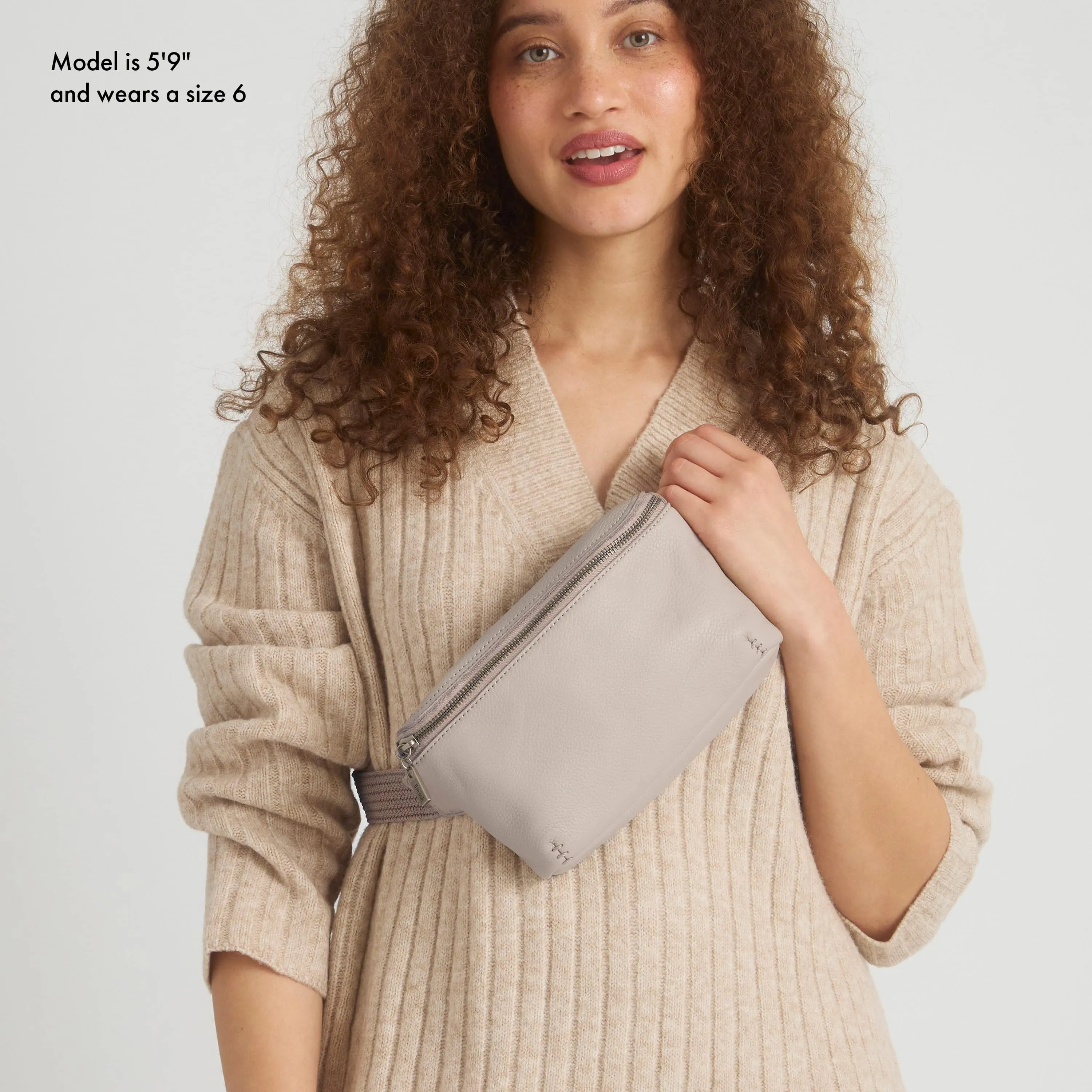 Sac banane Caraway Petit Sac à bandoulière The Sak Crossbodies