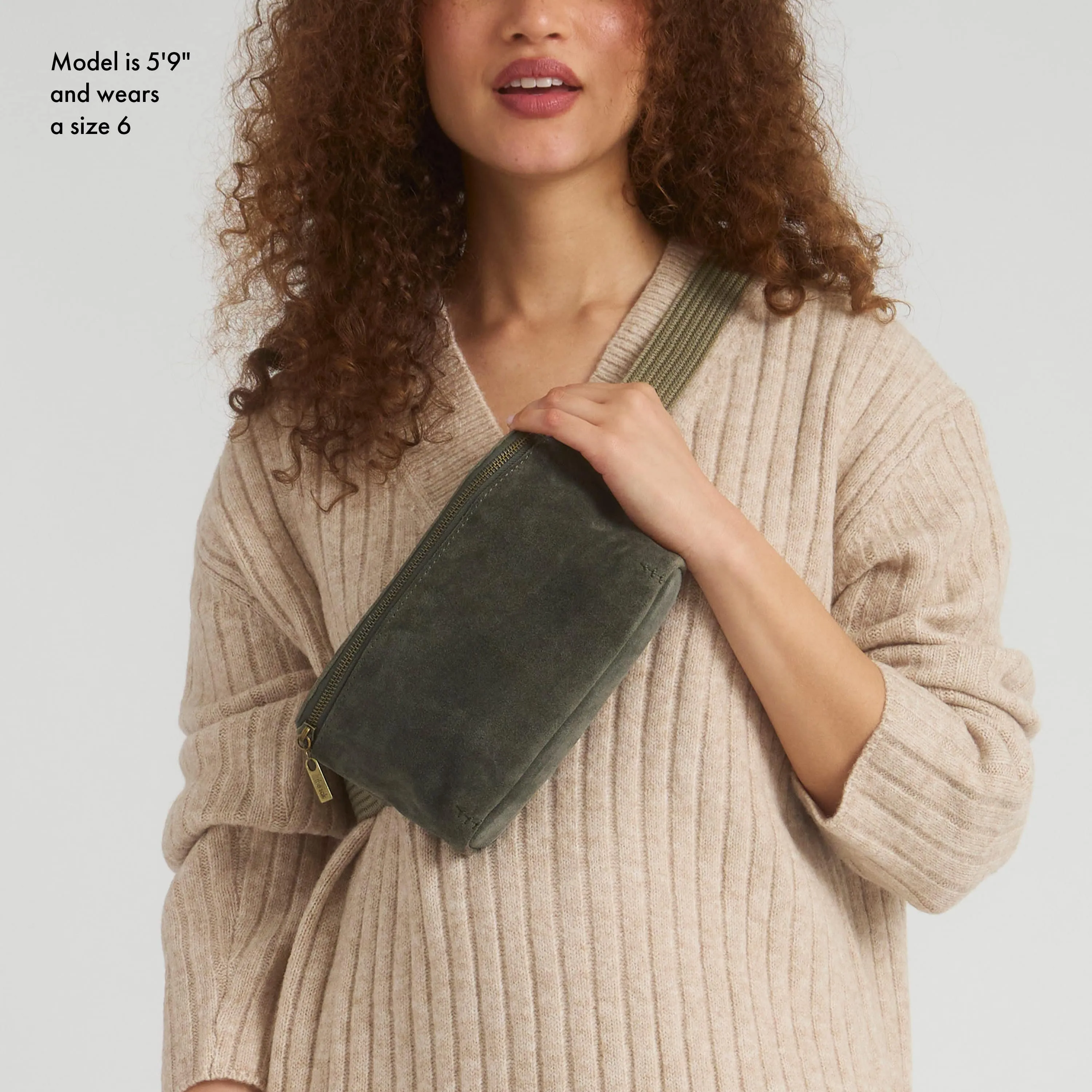 Sac banane Caraway Petit Sac à bandoulière The Sak Crossbodies