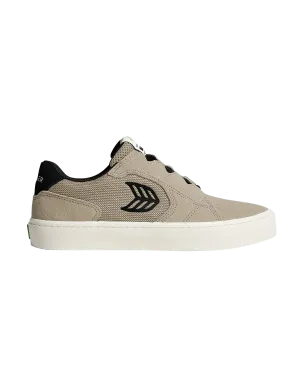 Cariuma Shoes Hoefler T20 Pro Shoes in Plaza Taupe & Black