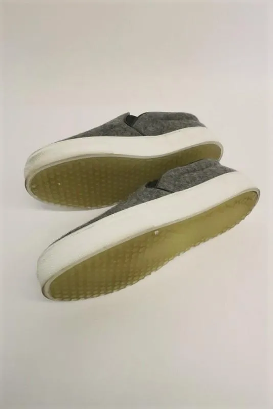 Celine Skate Sneakers Gris Flanelle Taille 37.5 Slip-On Plat