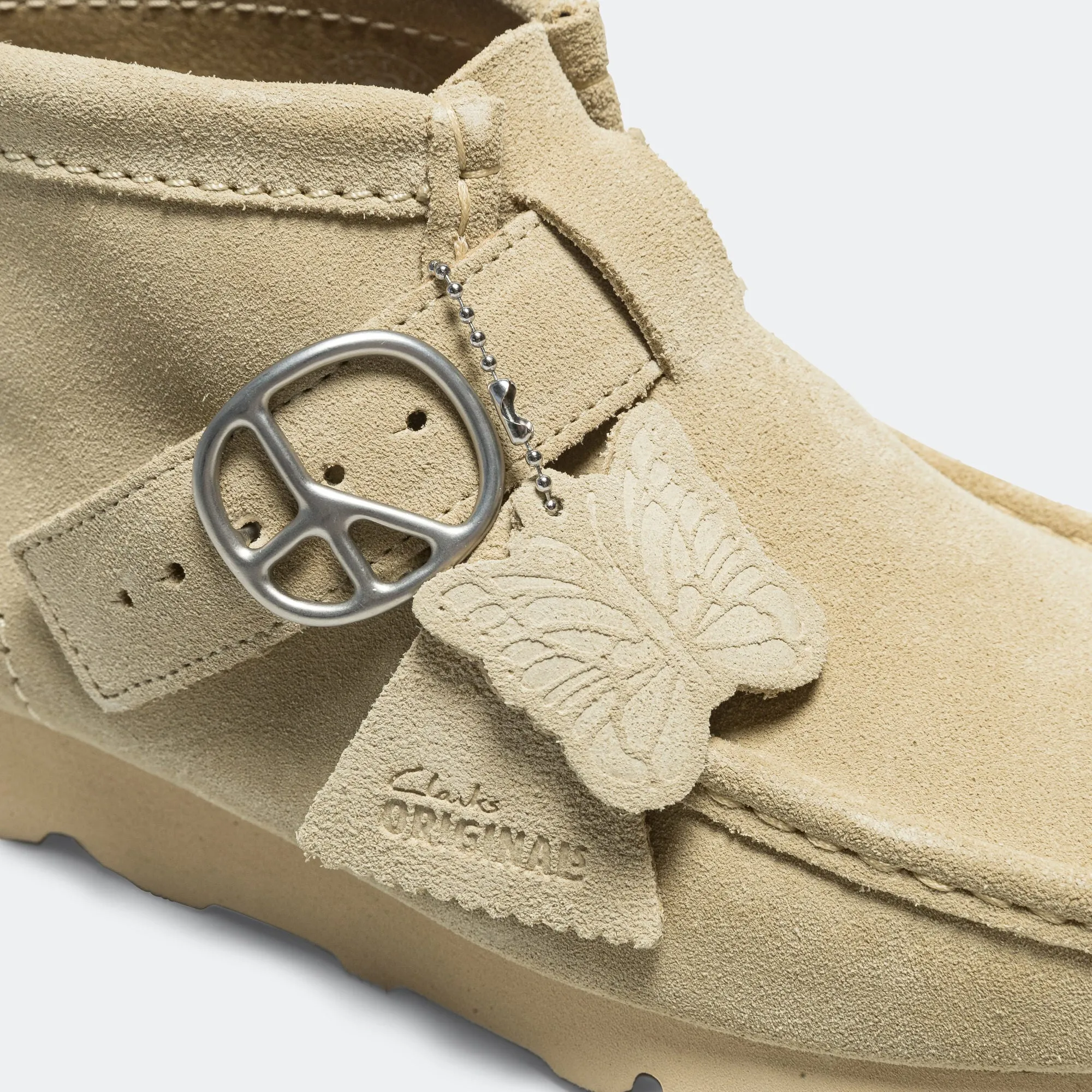 Bottes Clarks WallaStrap x Needles - Suédine Érable