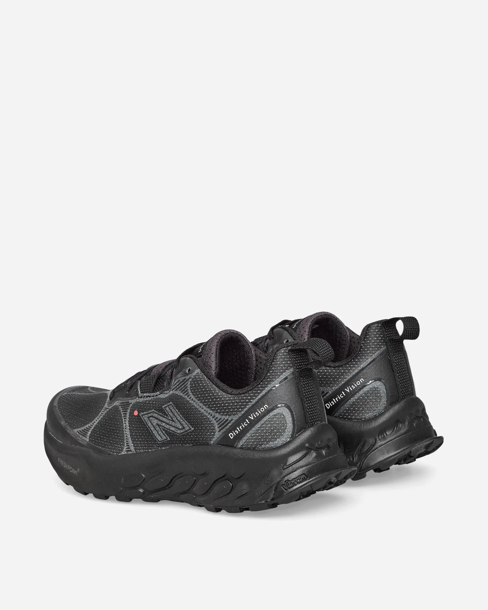 District Vision Fresh Foam Chaussures de Sport Hierro Aimant / Beauté Noire