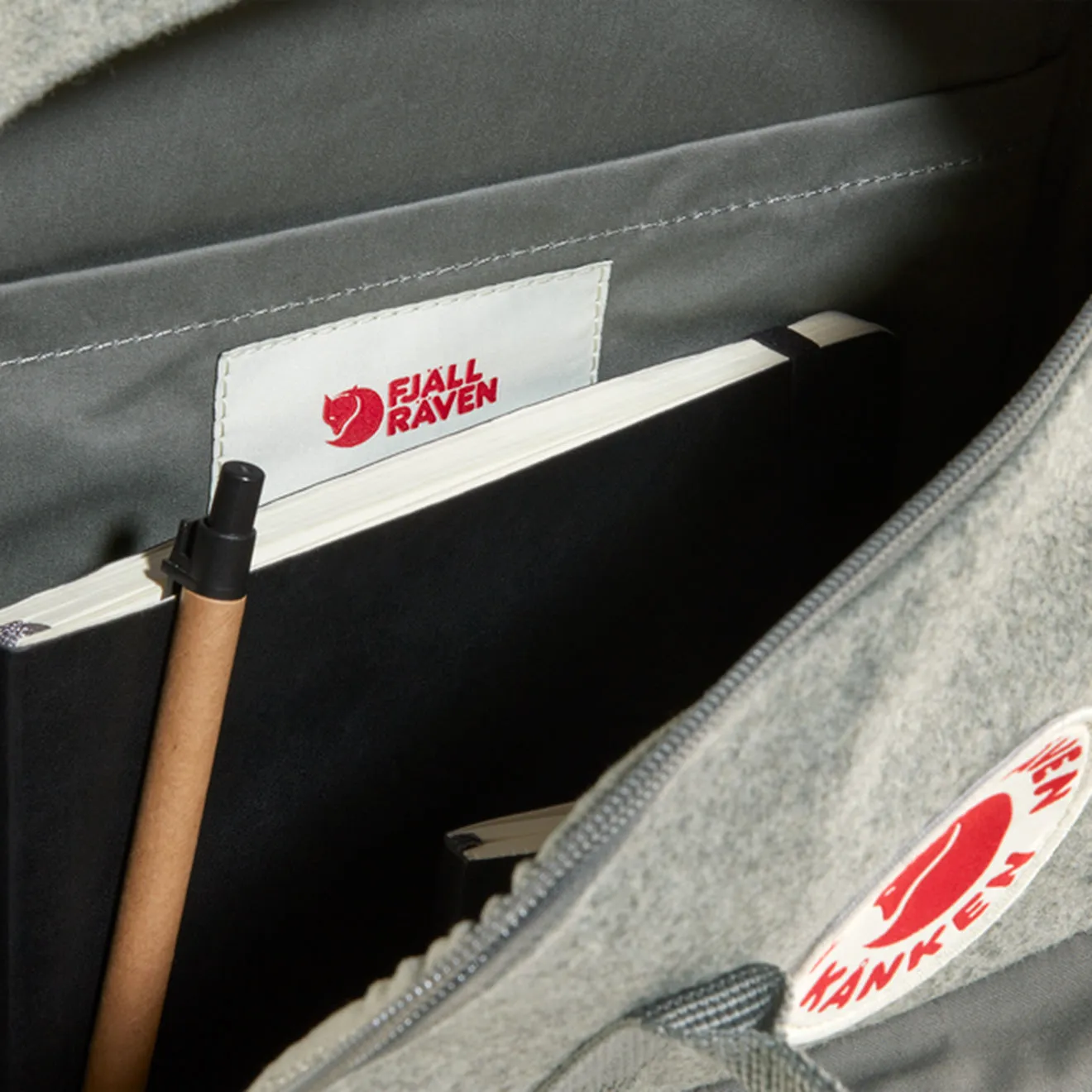 Fjallraven Kanken Re-Wool Laptop 15 Granite Grey Sacs Fjällräven Kånken