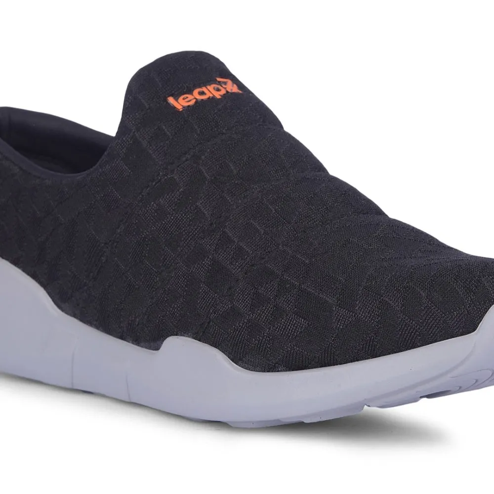 Chaussures décontractées sans lacets Leap7x Noir pour femmes AVILA-96 par Liberty
