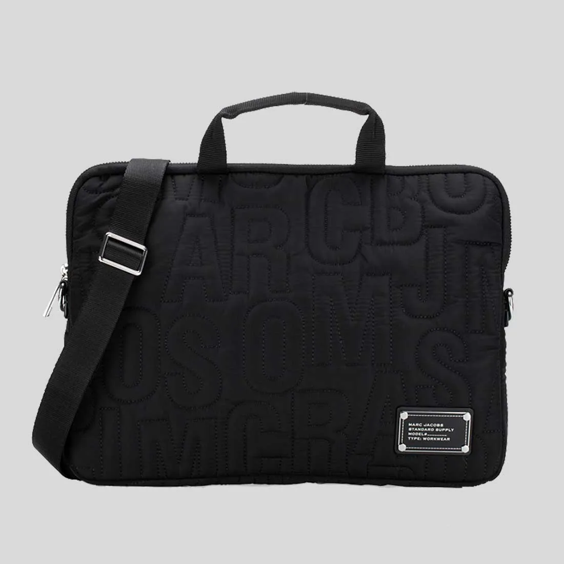 Marc Jacobs Sacs MARC JACOBS Nylon Logo Matelassé Sac pour Ordinateur Portable 13 Pouces Noir 4S4SCP001S02