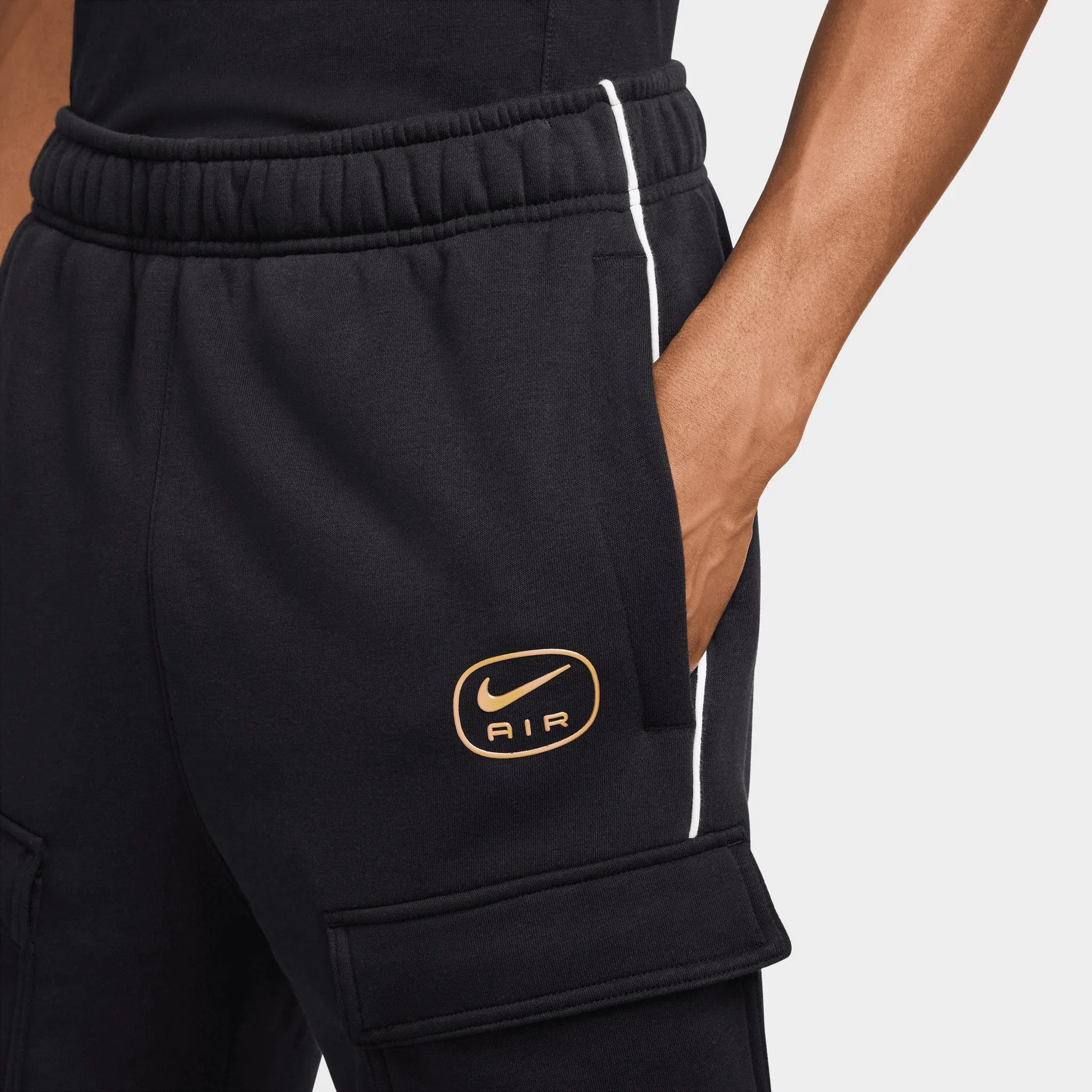 Nike Sportswear pour Homme Pantalon de Jogging Cargo en Molleton Air Max Noir / Or Métallisé