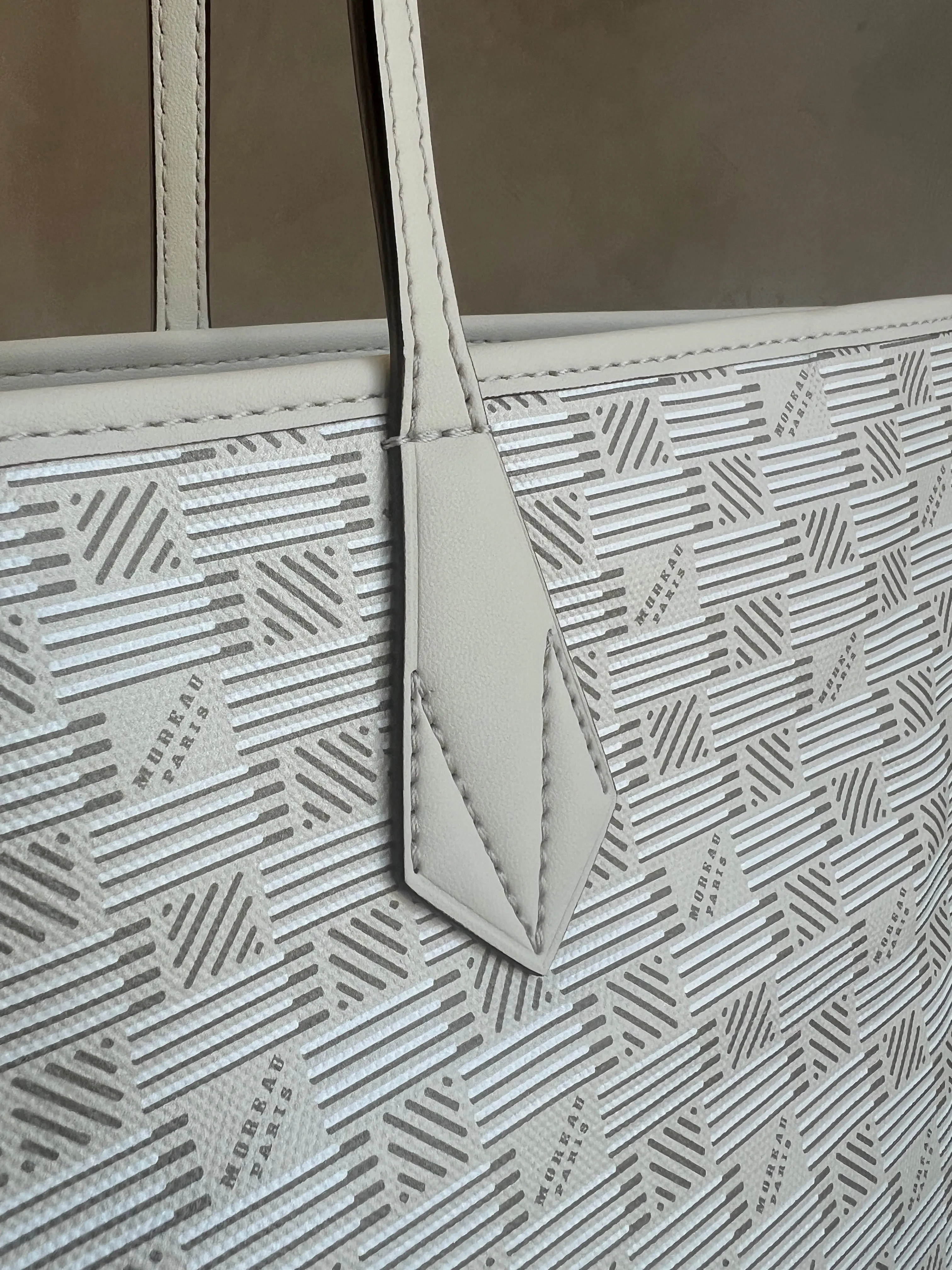 NOUVEAU Saint Tropez Open Tote GM, Champagne Moreau Sacs