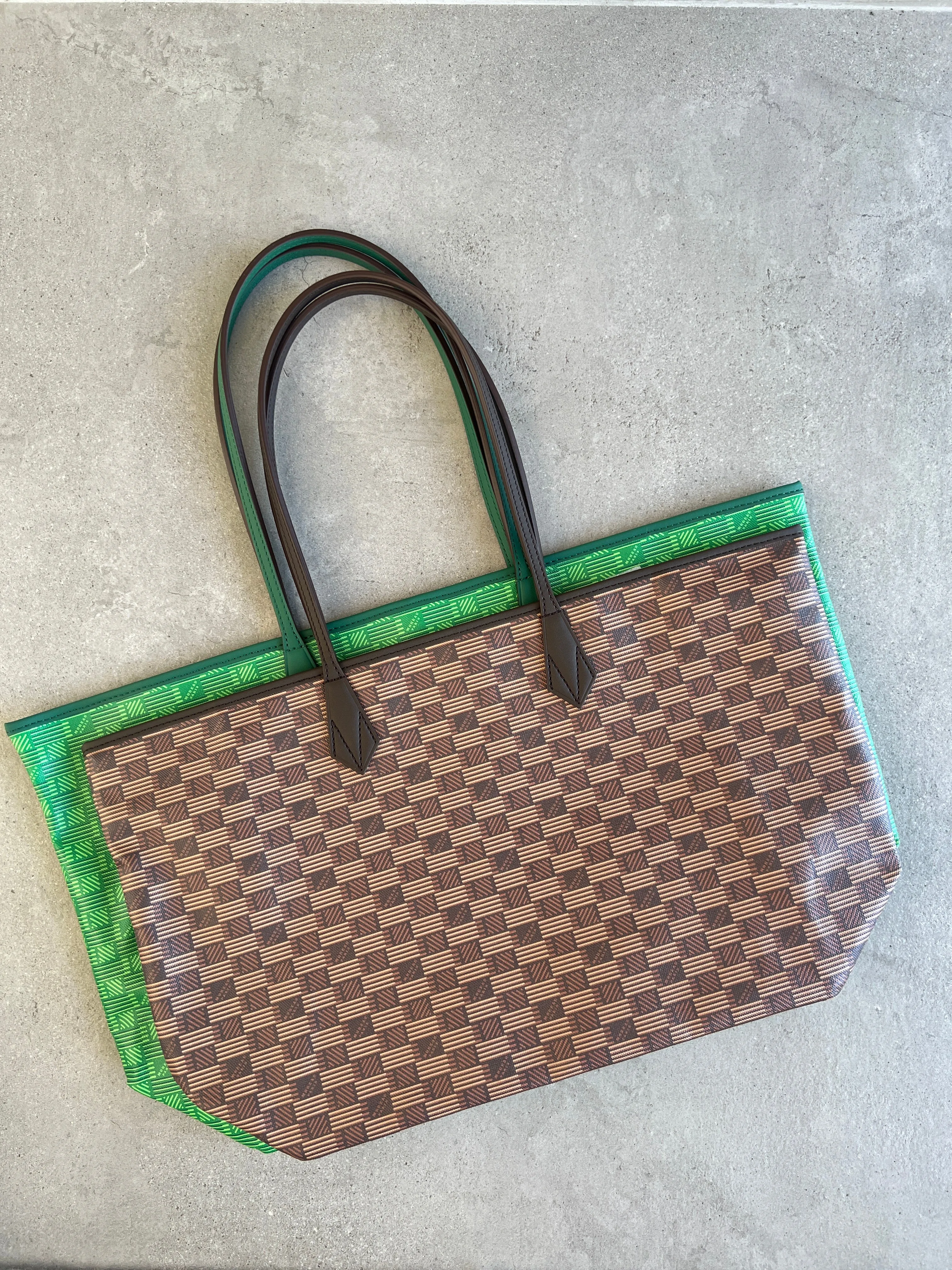 NOUVEAU Saint Tropez Sac à bandoulière ouvert GM, Sacs Moreau vert