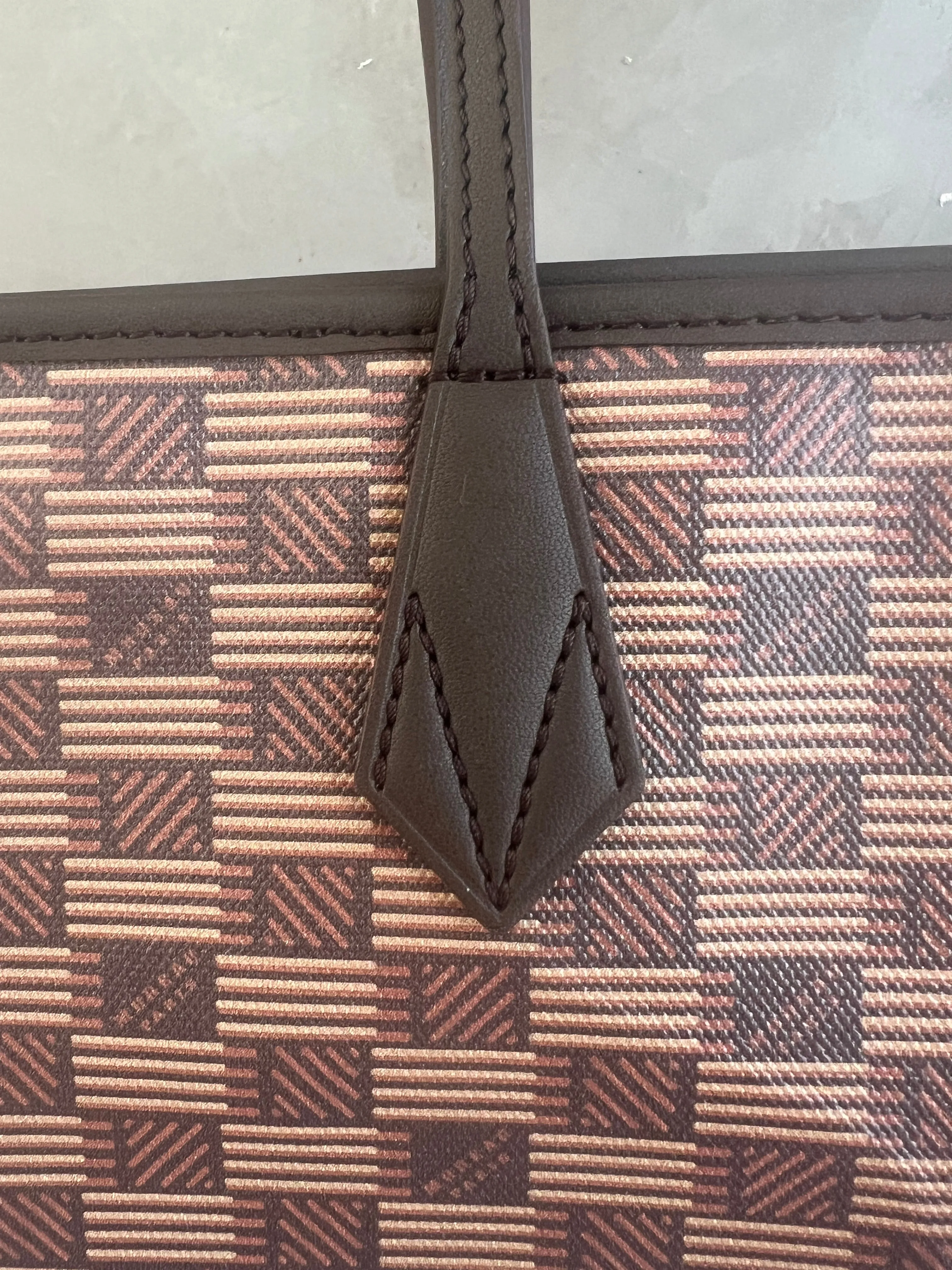 Nouveau Sac Tote Open MM Saint Tropez, Sacs Moreau Chocolat