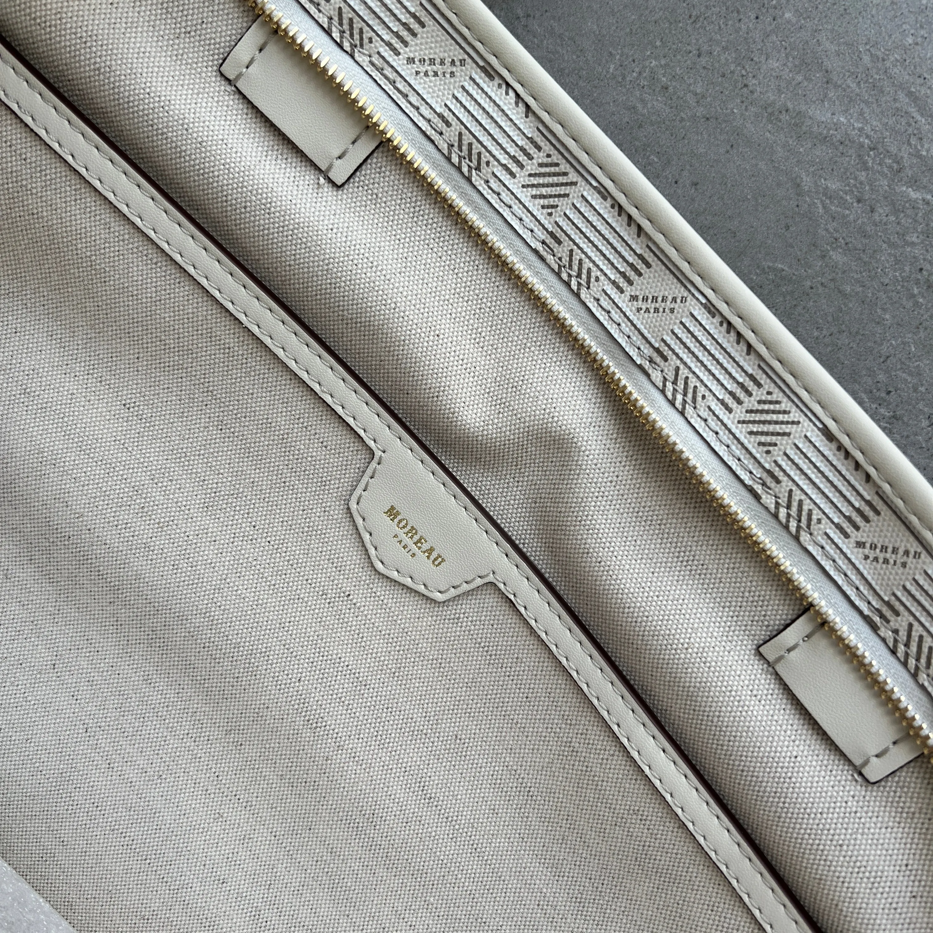 nouveau Saint Tropez Zip Tote GM, Champagne Moreau Sacs