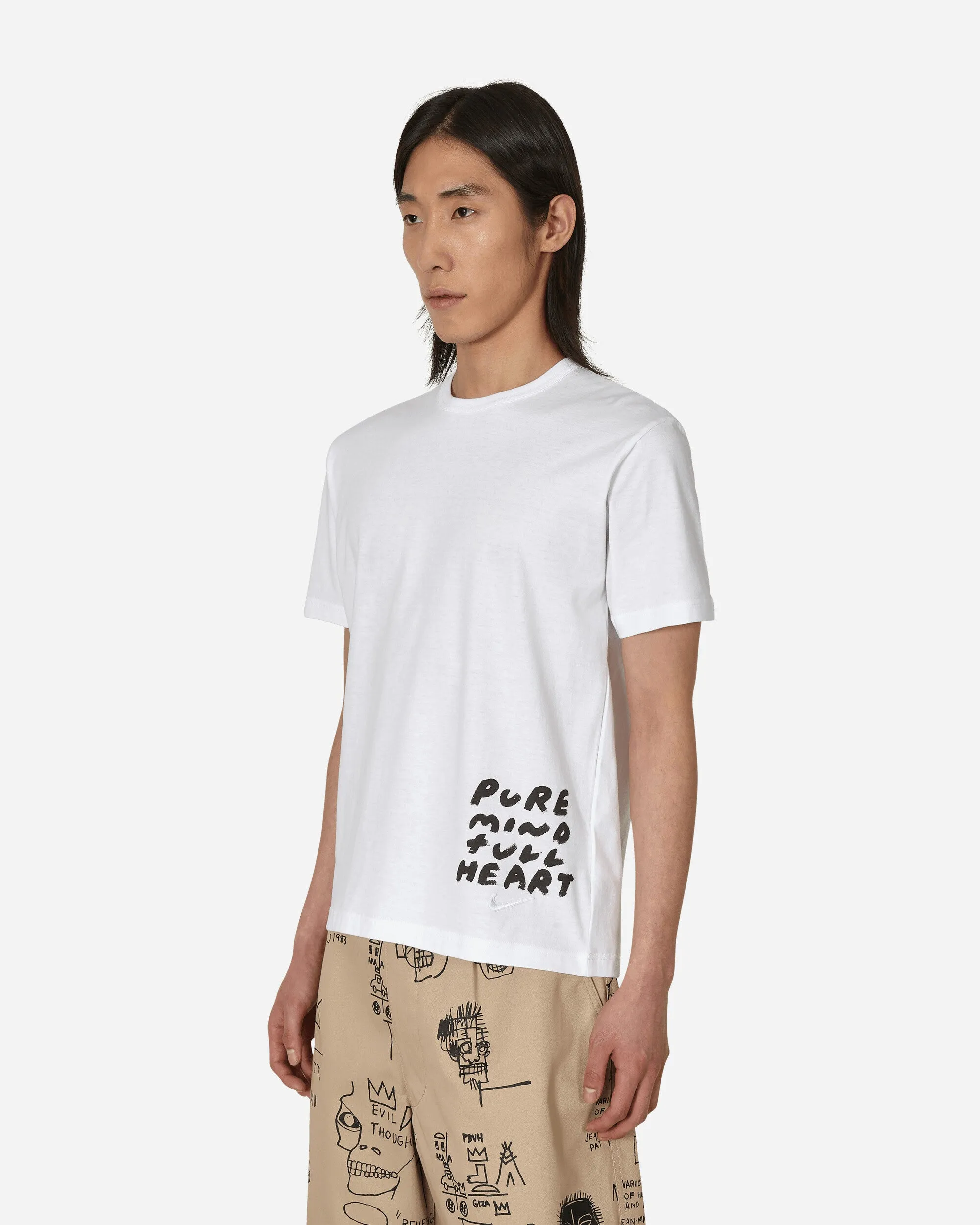 T-shirt blanc Nike avec message imprimé