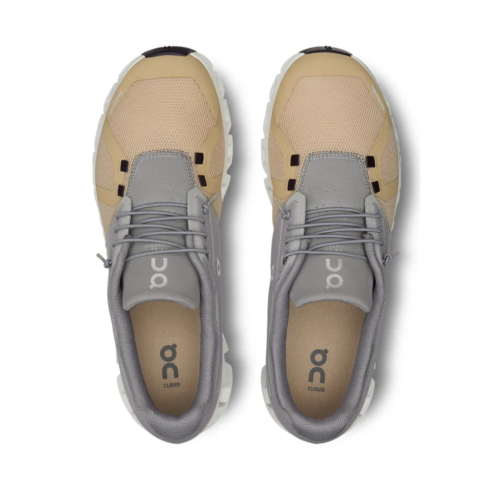 Chaussure de sport On Men's Cloud 5 en brouillard/savane