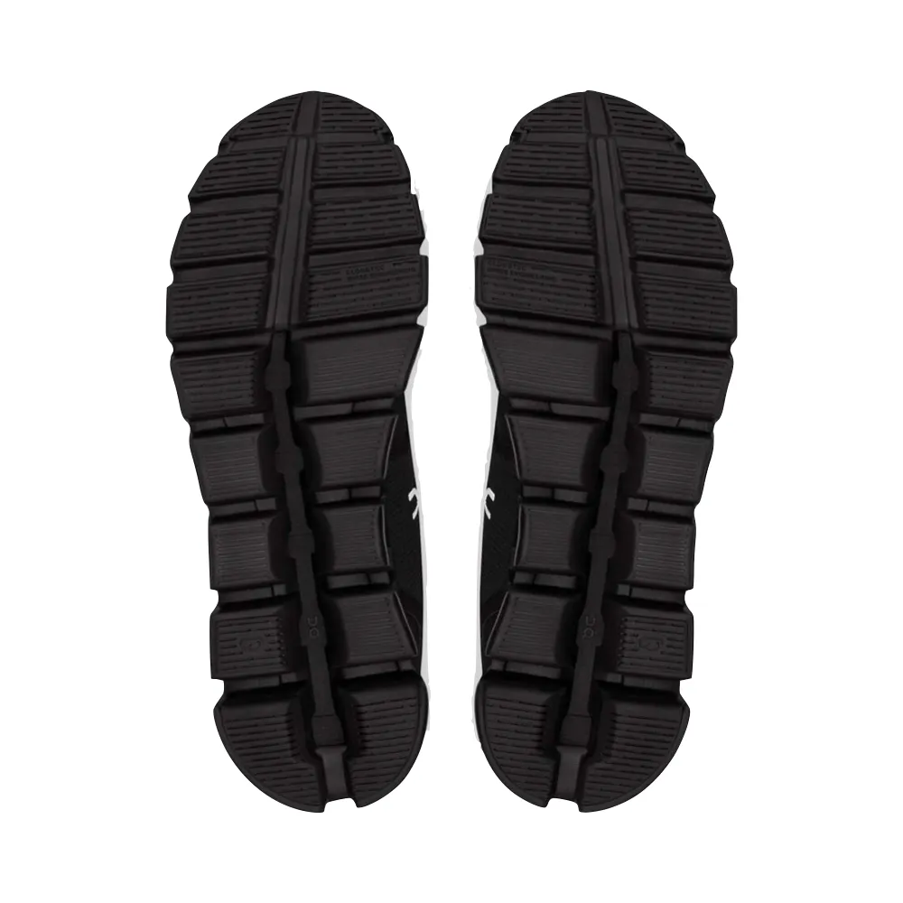 Chaussure de sport imperméable On Men's Cloud 5 en noir uni