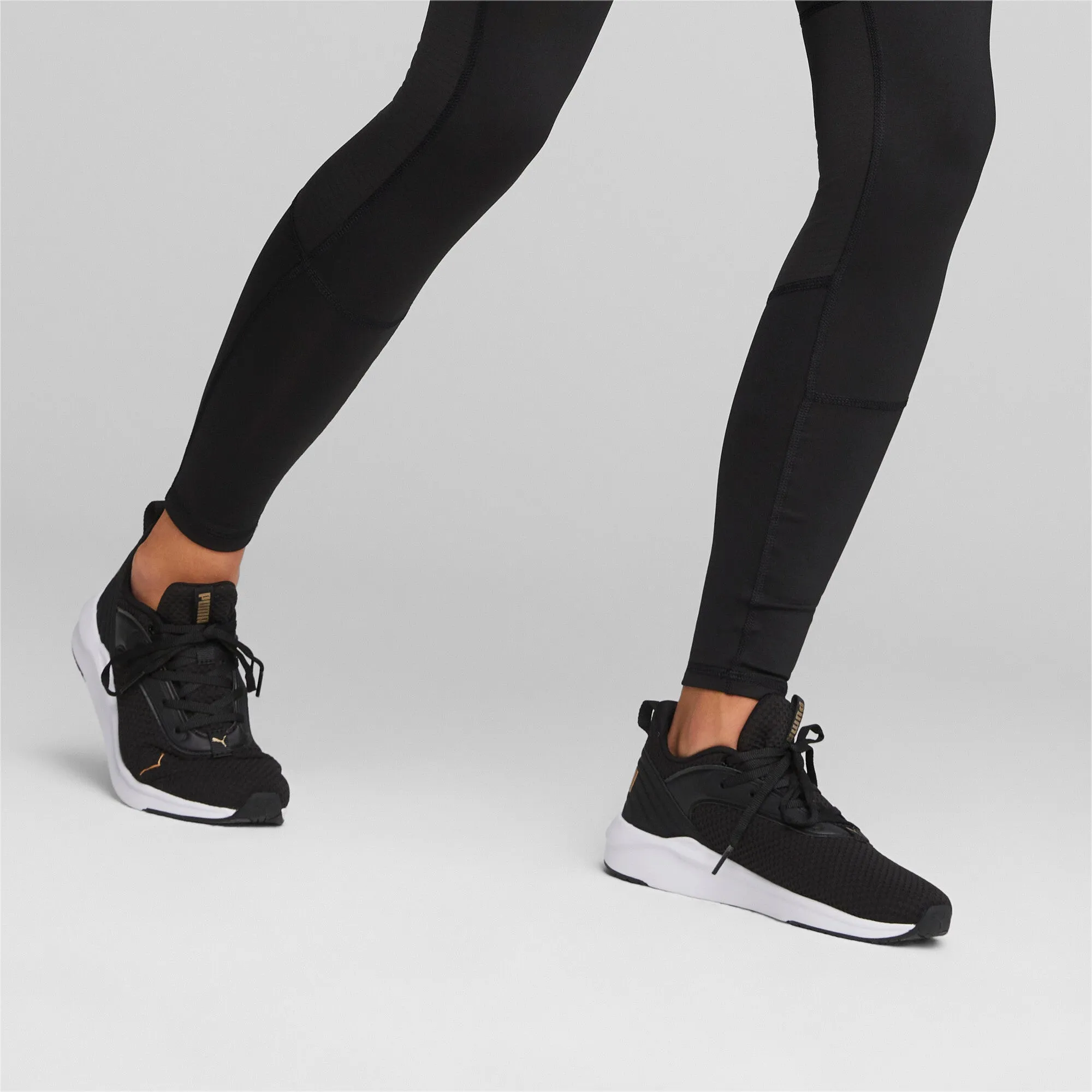 PUMA Chaussures de course Flair à amorti doux pour femmes Hey Dude Shoes