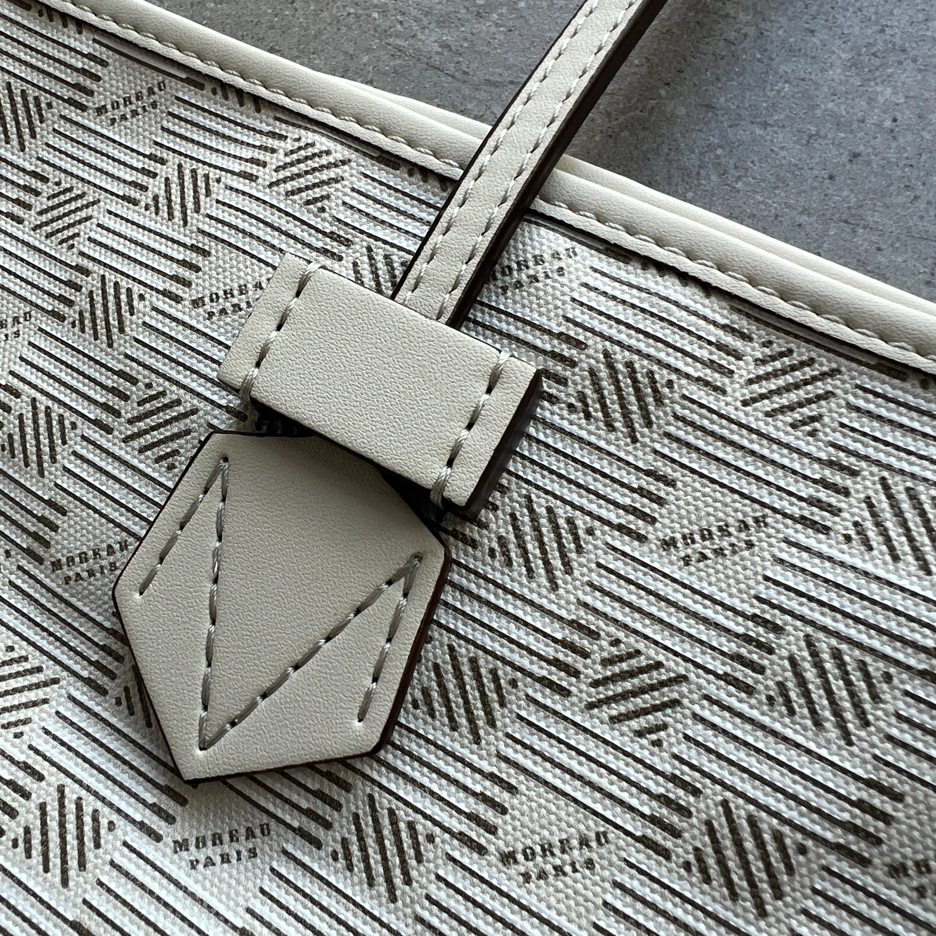 Sac Saint Tropez Open Tote MM, Champagne Moreau