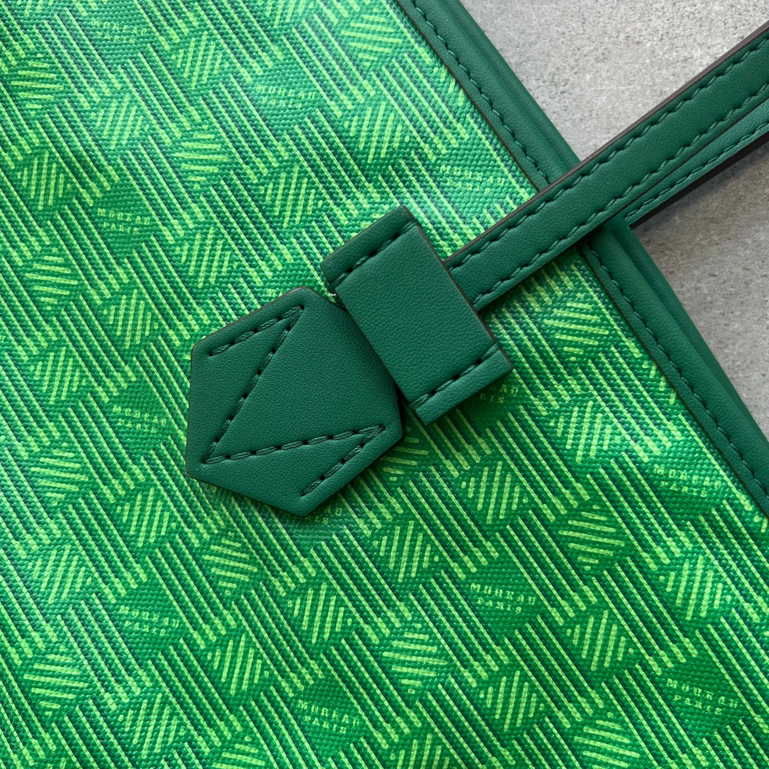 Sac Saint Tropez Zip Tote GM, Green Moreau