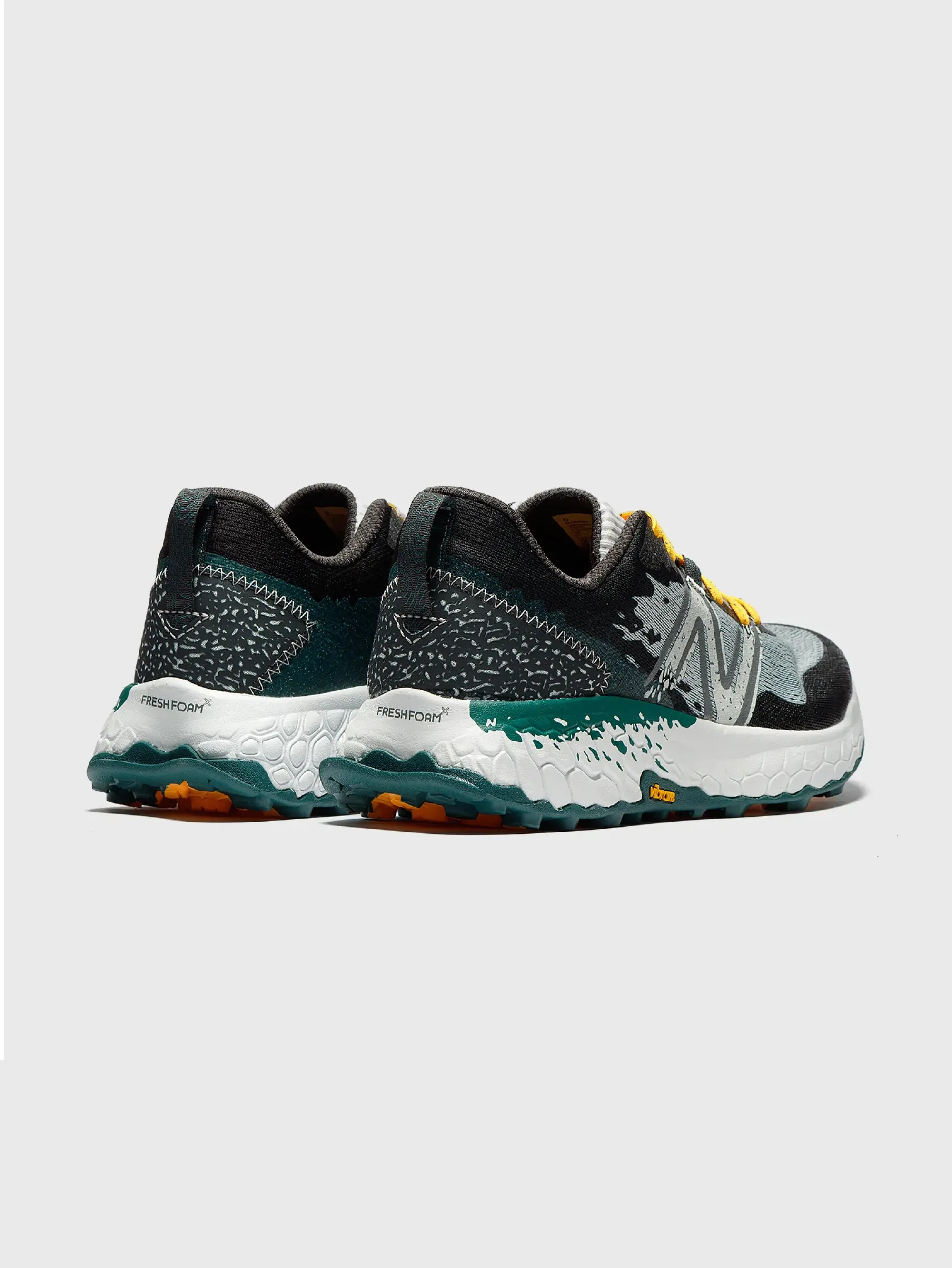 Baskets de Course Hierro V7 pour Homme Gris