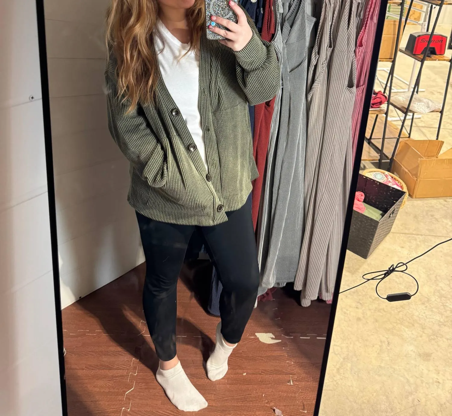 Cardigan tricoté uni en olive