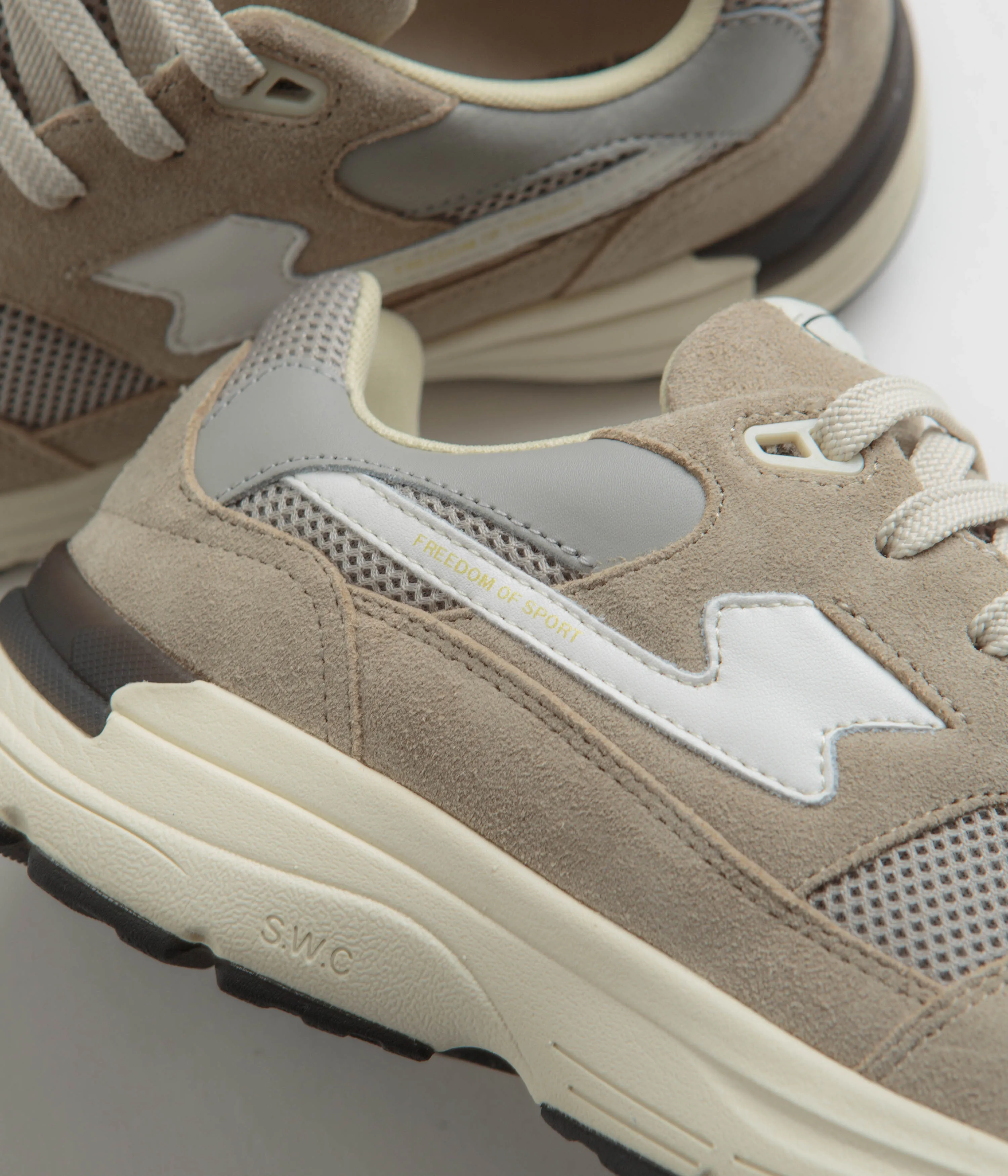 Stepney Workers Club Chaussures en daim Amiel S-Strike - Gris clair Chaussures Stepney Workers Club
