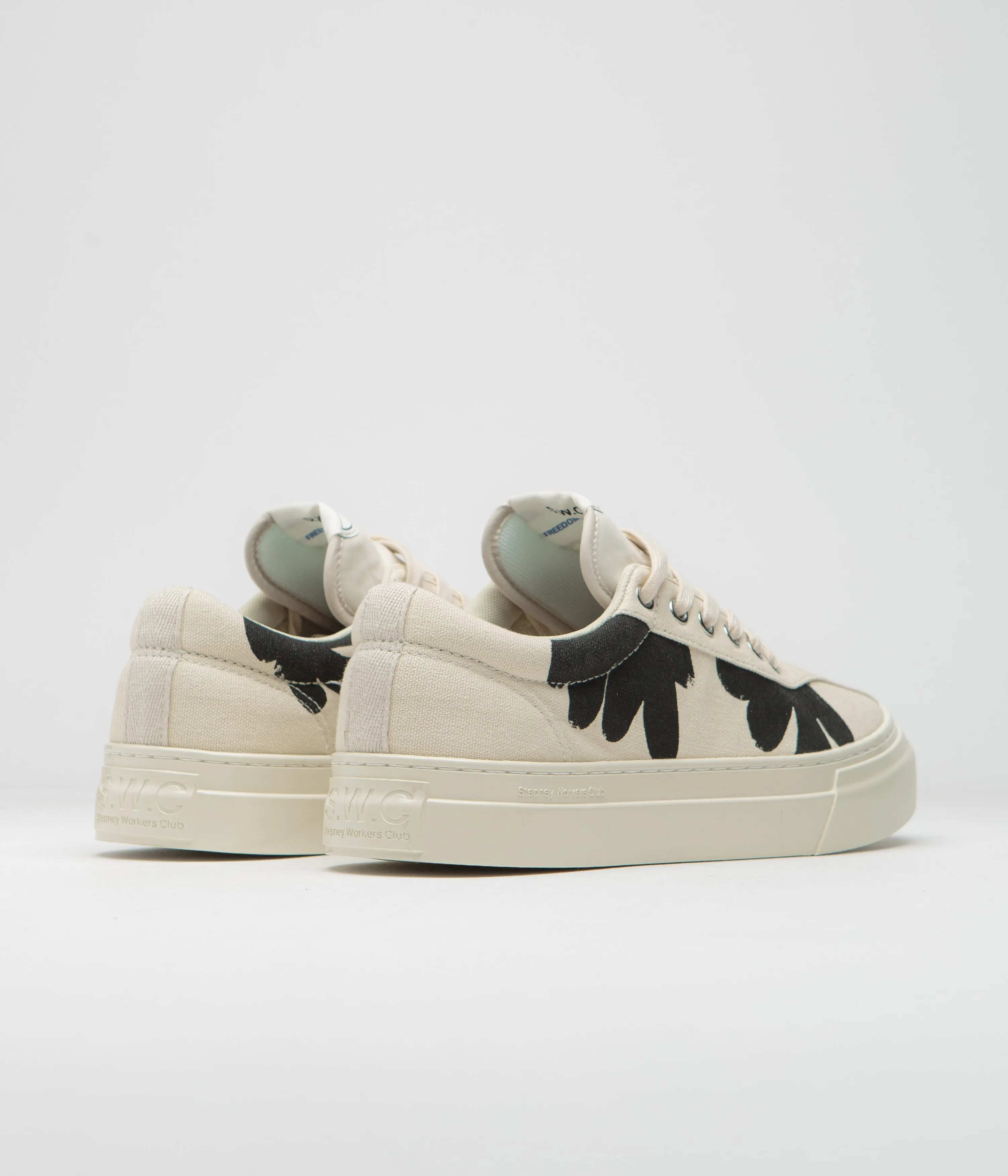 Stepney Workers Club Chaussures Dellow Cupsole Shroom Hands - Écru / Noir Stepney Workers Club