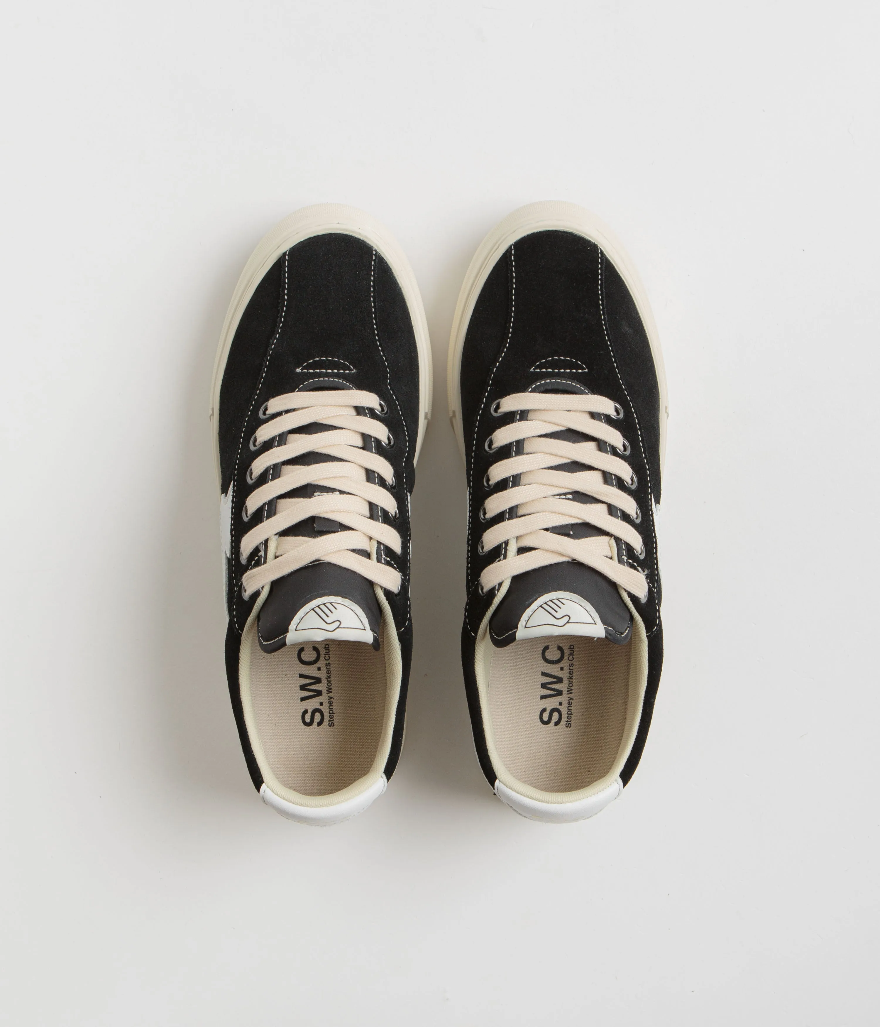 Chaussures Stepney Workers Club Dellow S-Strike Cup - Noir / Blanc Chaussures Stepney Workers Club
