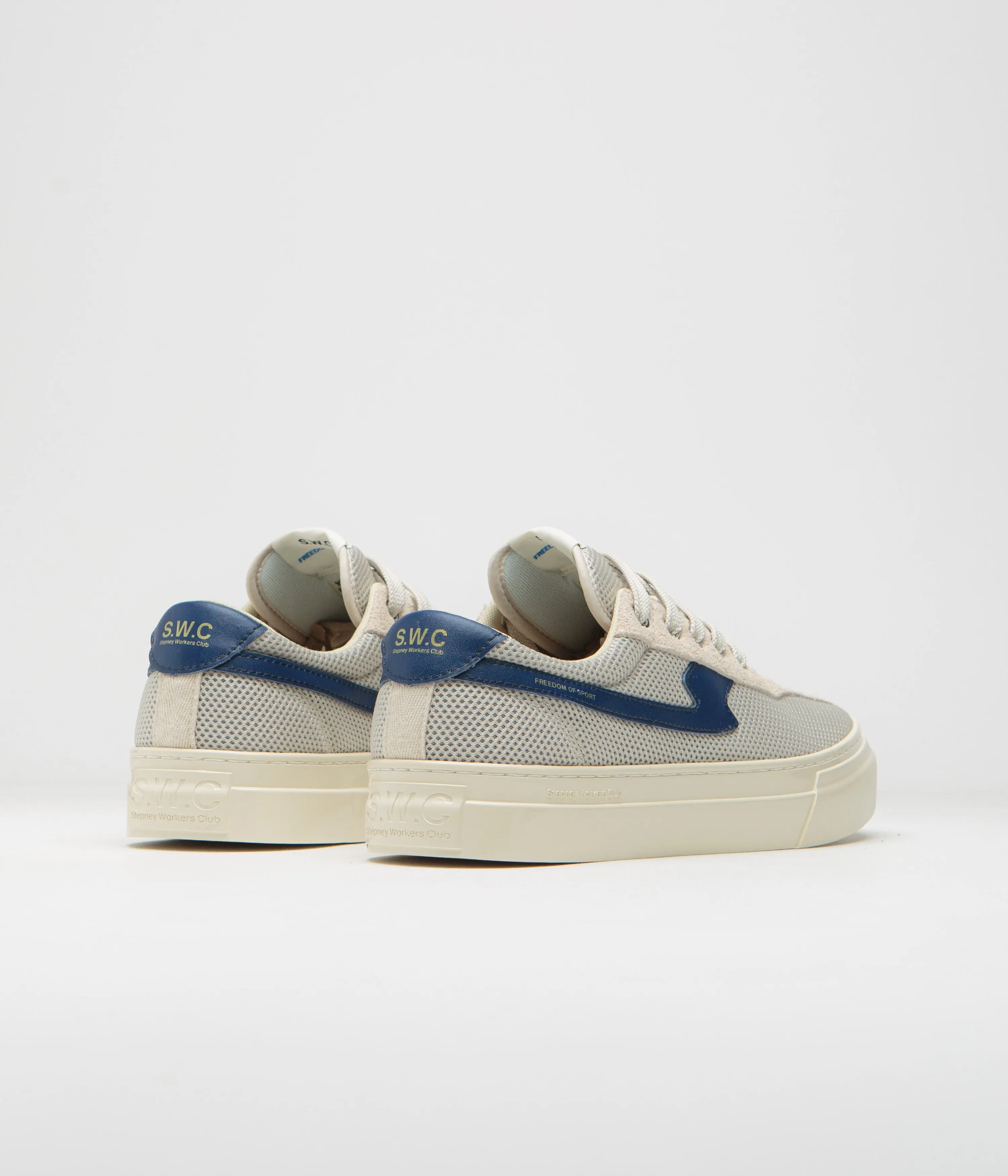Stepney Workers Club Chaussures de Tennis en Maille Dellow S-Strike Cup - Écru / Bleu Stepney Workers Club