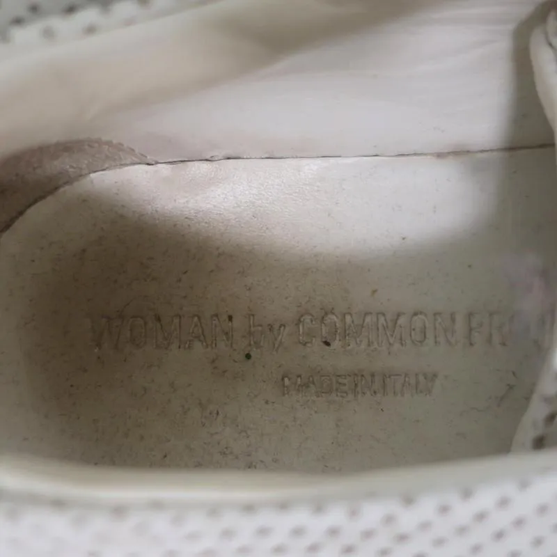 Baskets basses Achilles en cuir perforé blanc Common Projects Taille 38 pour Femme