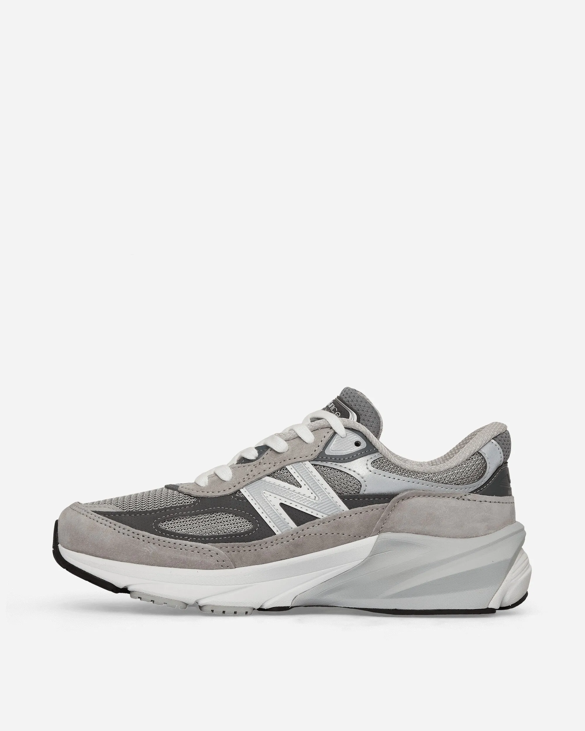 Baskets 990v6 pour Femme Fabriquées aux USA Gris Frais