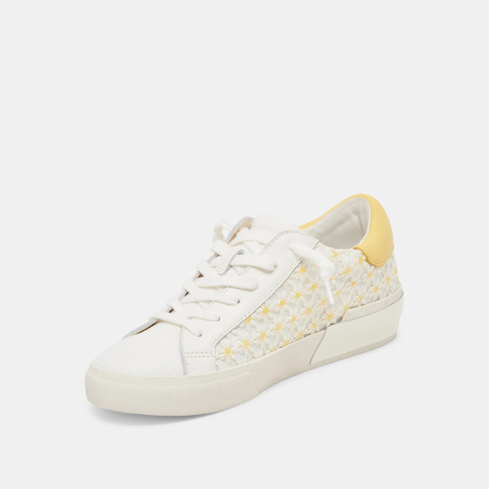 ZINA BASQUETTES FLORALES BLANCHE JAUNE MAILLAGE FLEURI