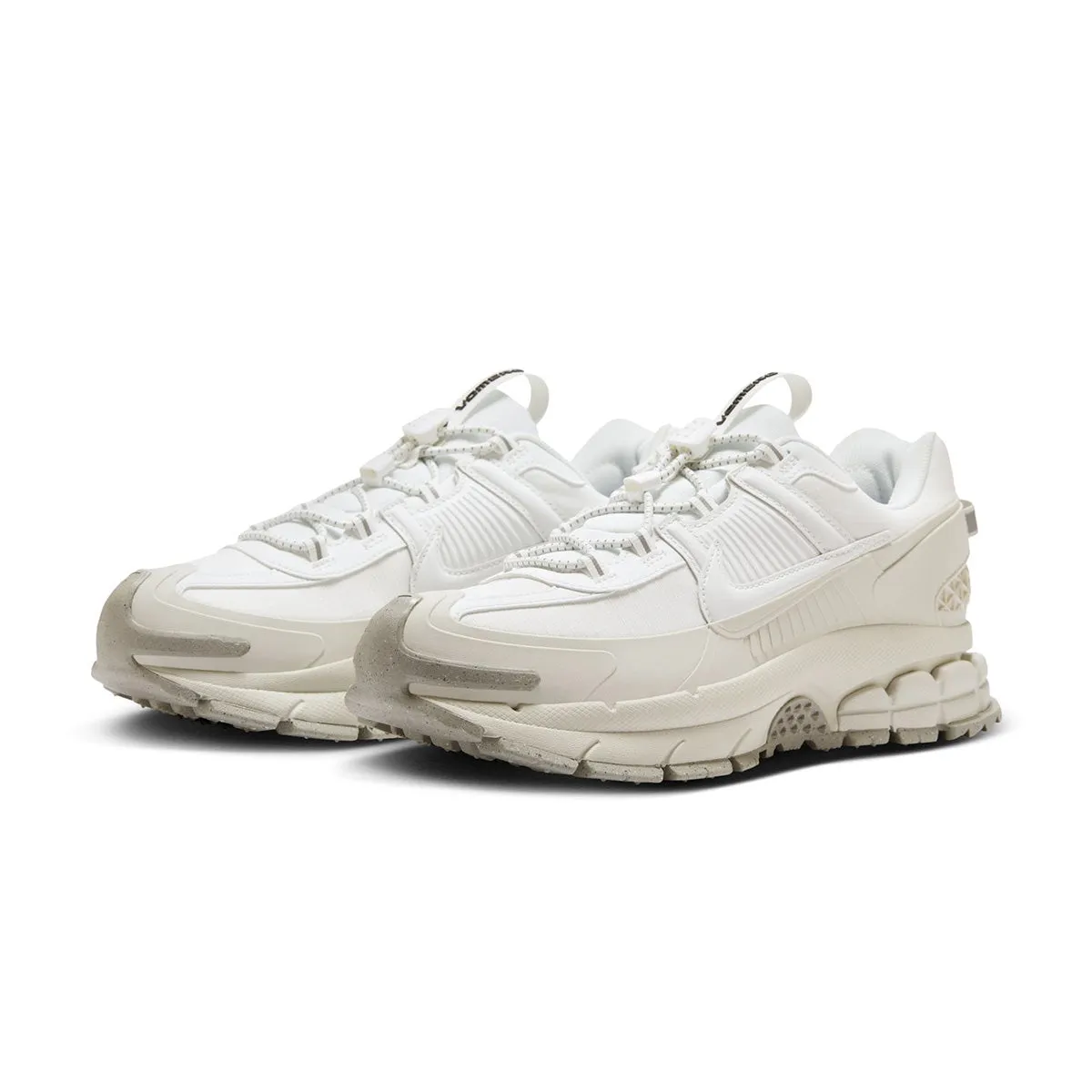 Zoom Vomero Roam 'Blanc Summit'